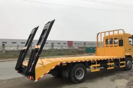 罗阳高速S51公司拖车道路救援补胎要多少钱